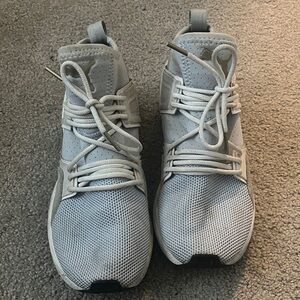 Stylish Puma Sneakers